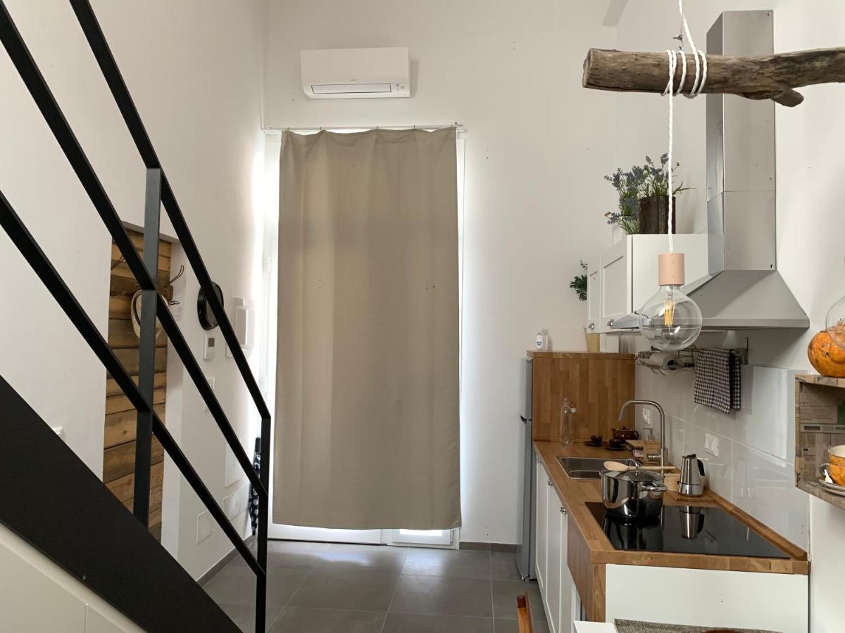 Metroloft Bed & Breakfast Bologna Bagian luar foto