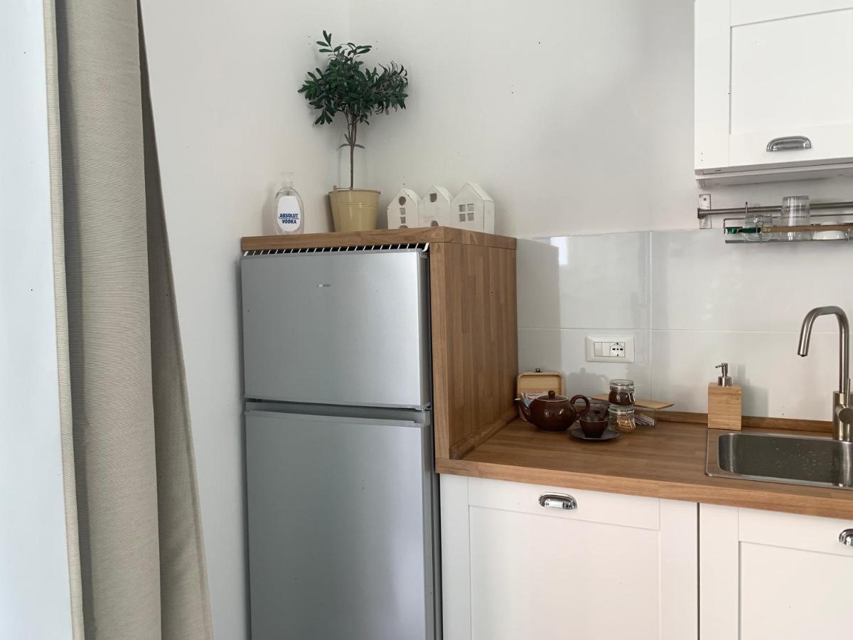 Metroloft Bed & Breakfast Bologna Bagian luar foto