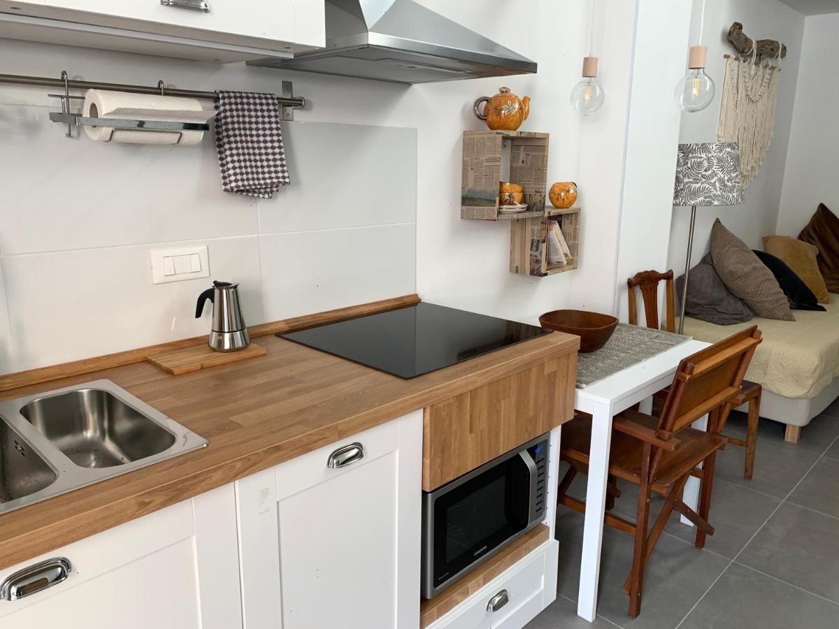 Metroloft Bed & Breakfast Bologna Bagian luar foto