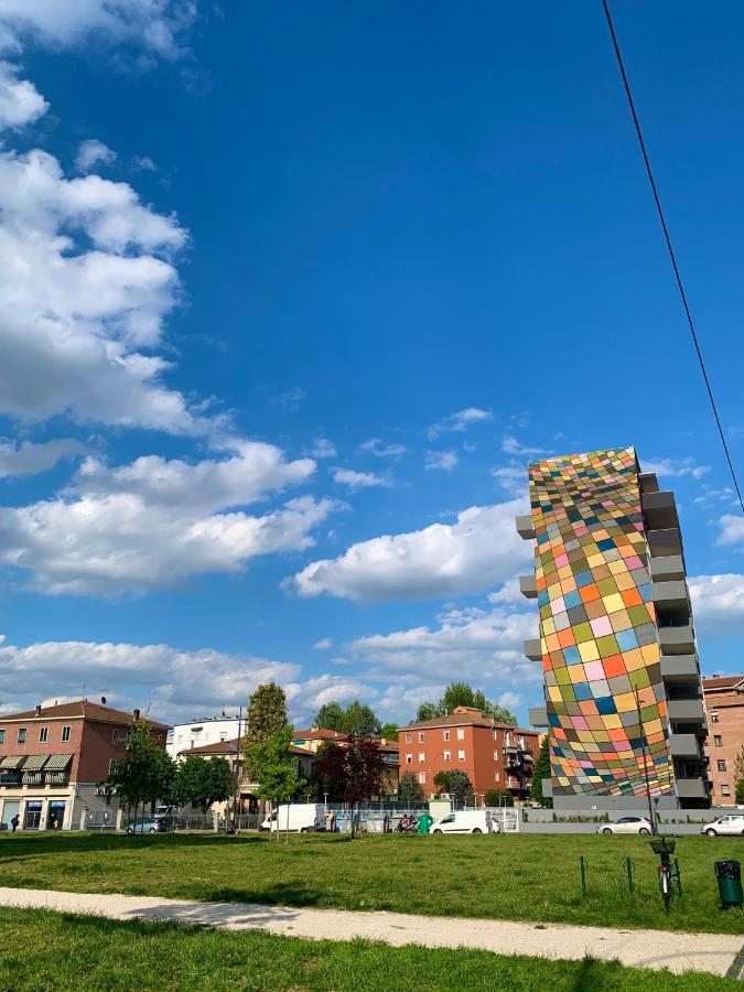 Metroloft Bed & Breakfast Bologna Bagian luar foto