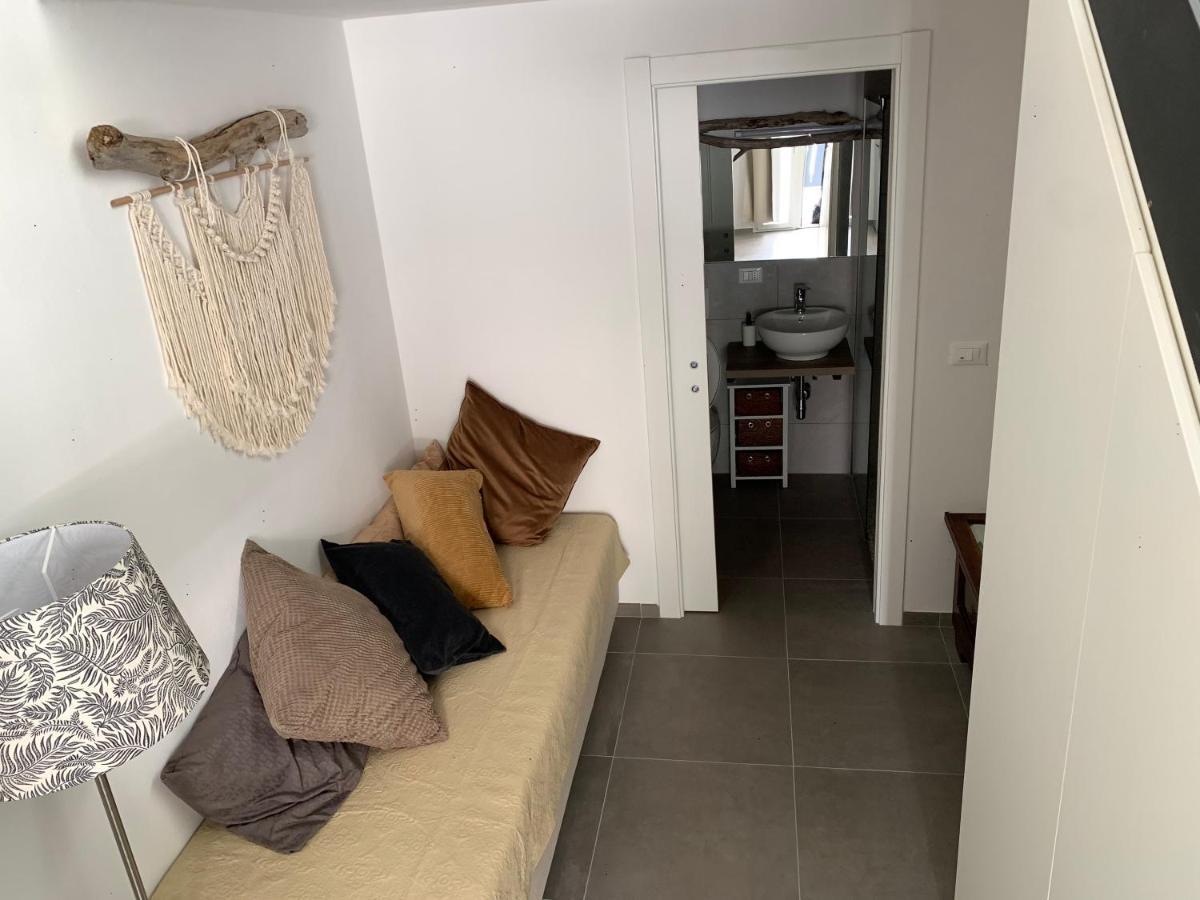 Metroloft Bed & Breakfast Bologna Bagian luar foto