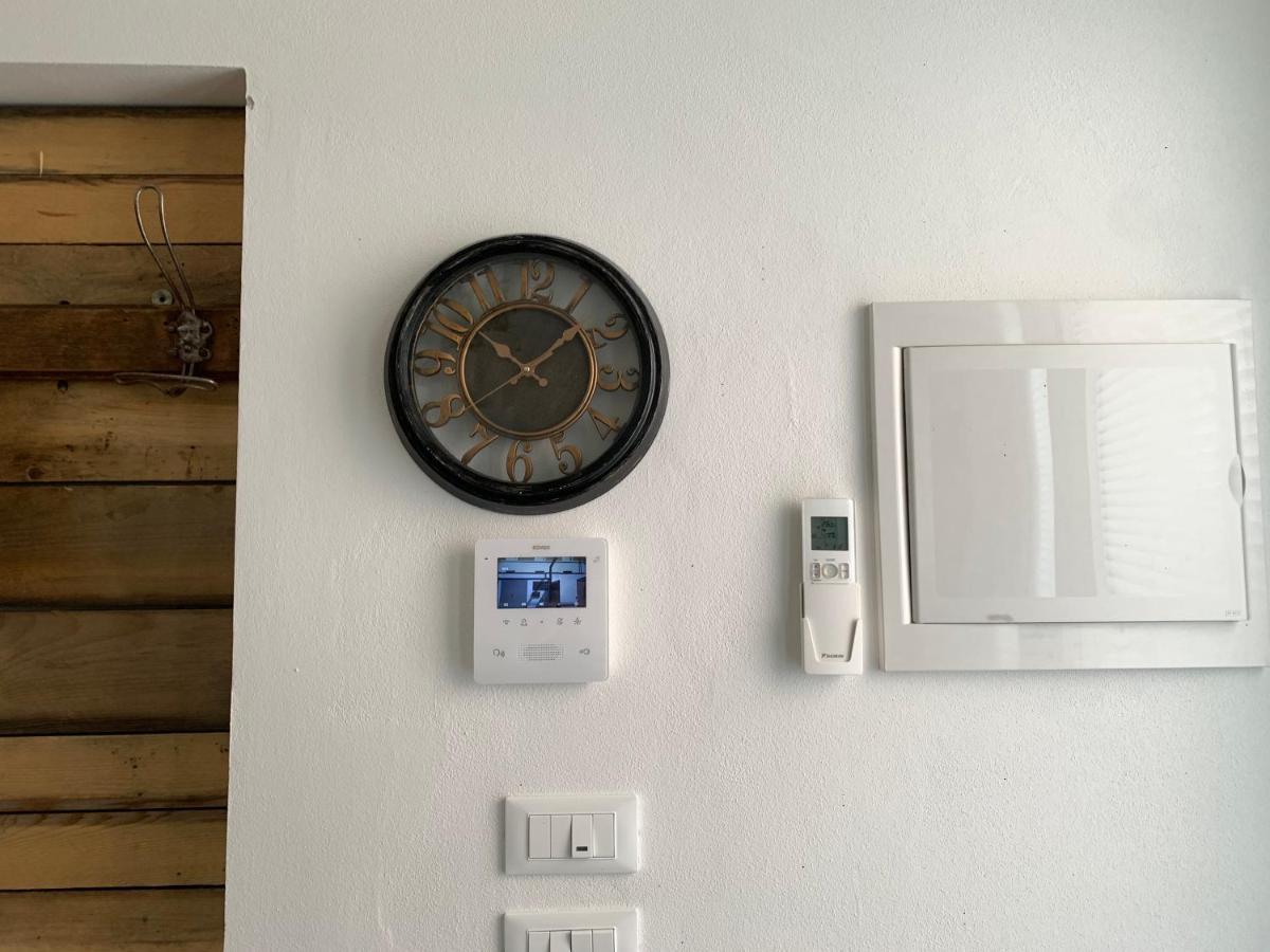Metroloft Bed & Breakfast Bologna Bagian luar foto