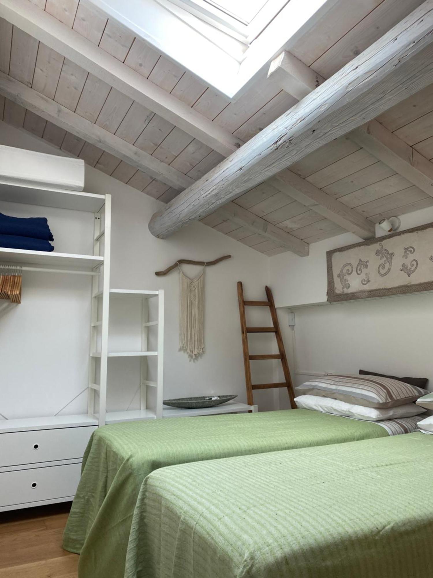 Metroloft Bed & Breakfast Bologna Bagian luar foto